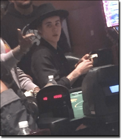 Play poker like Justin Bieber